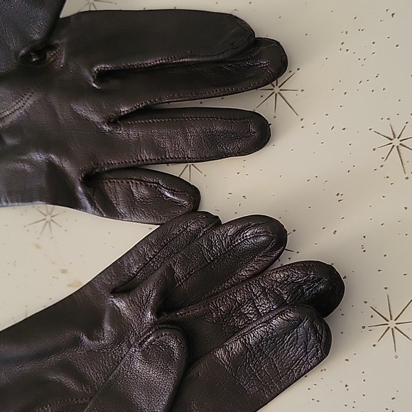 Brown leather gloves - Picture 3 of 5